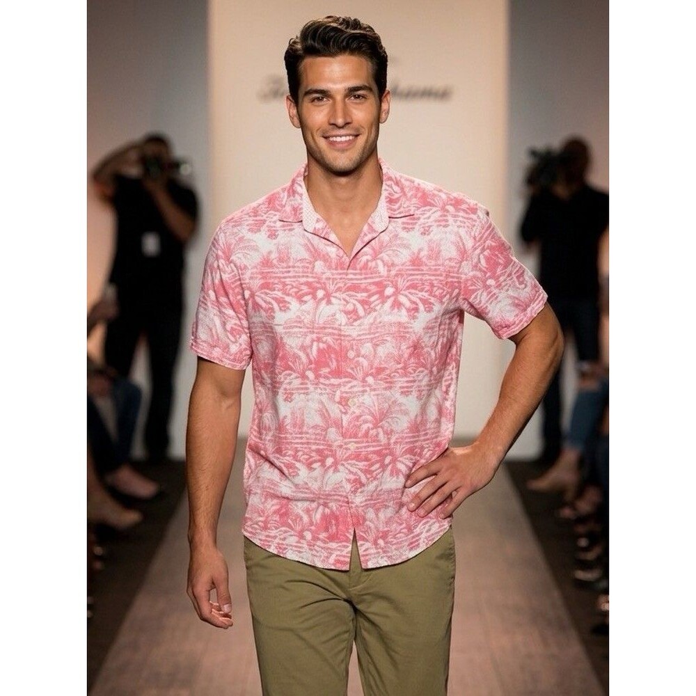 Tommy Bahama Shirt Mens Large L Pink Palm Tree Hawaiian Camp Rayon Button Up